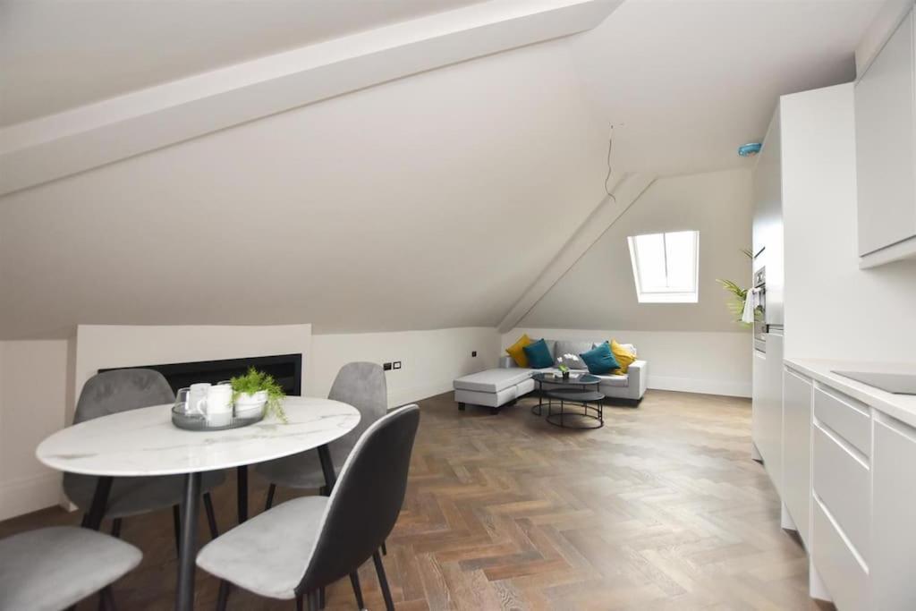 Vive Sea View Getaway Leilighet Hastings Eksteriør bilde